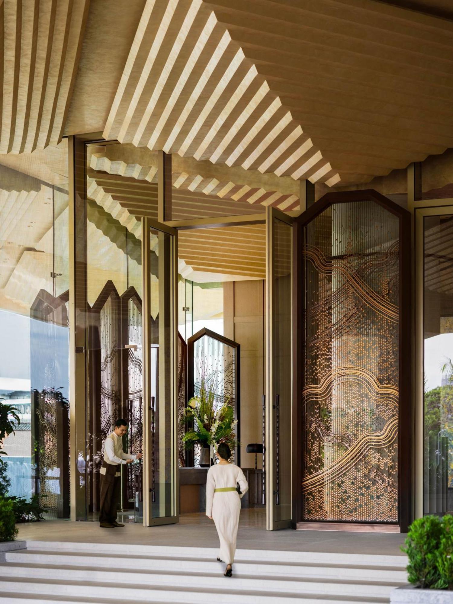 Khách sạn Dusit Thani